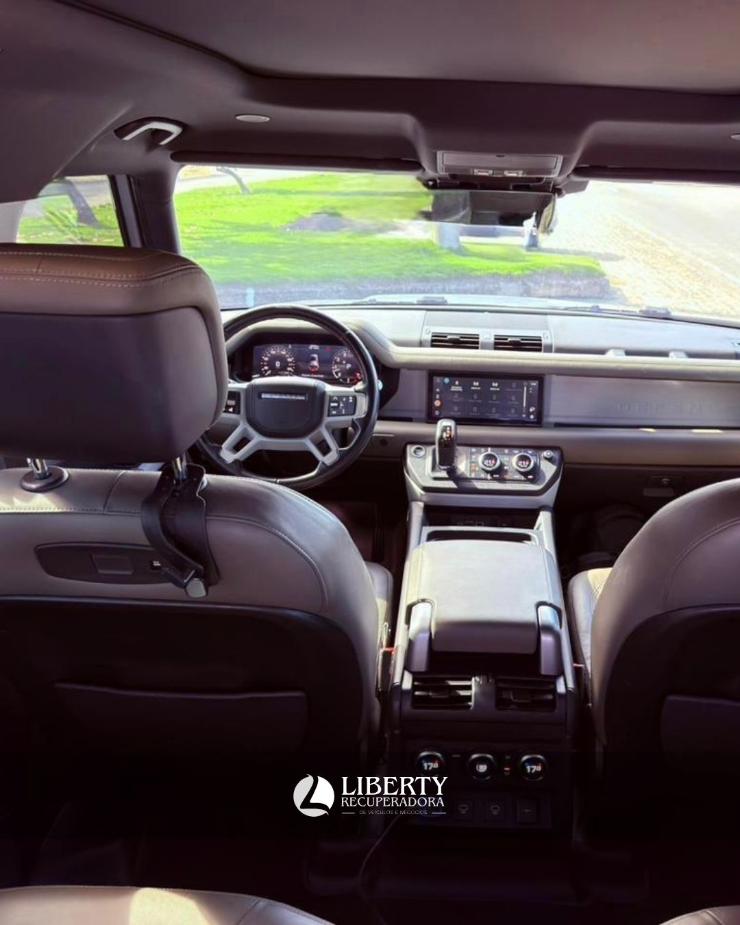 LR DEFENDER 2.0 HSE -Si4 - Gas- 2021 - 257.600 (1)