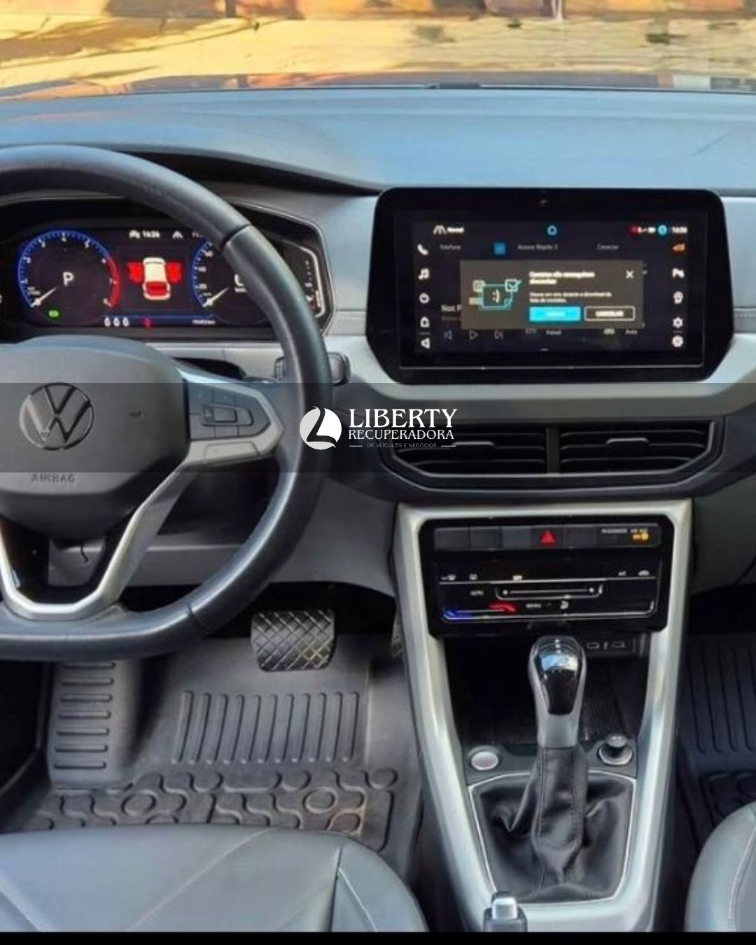 T-CROSS Confortline 1.0 200 TSI - 2425 - cinza, Aut - flex - Teto - 20.000km - $ 57.700 (1)